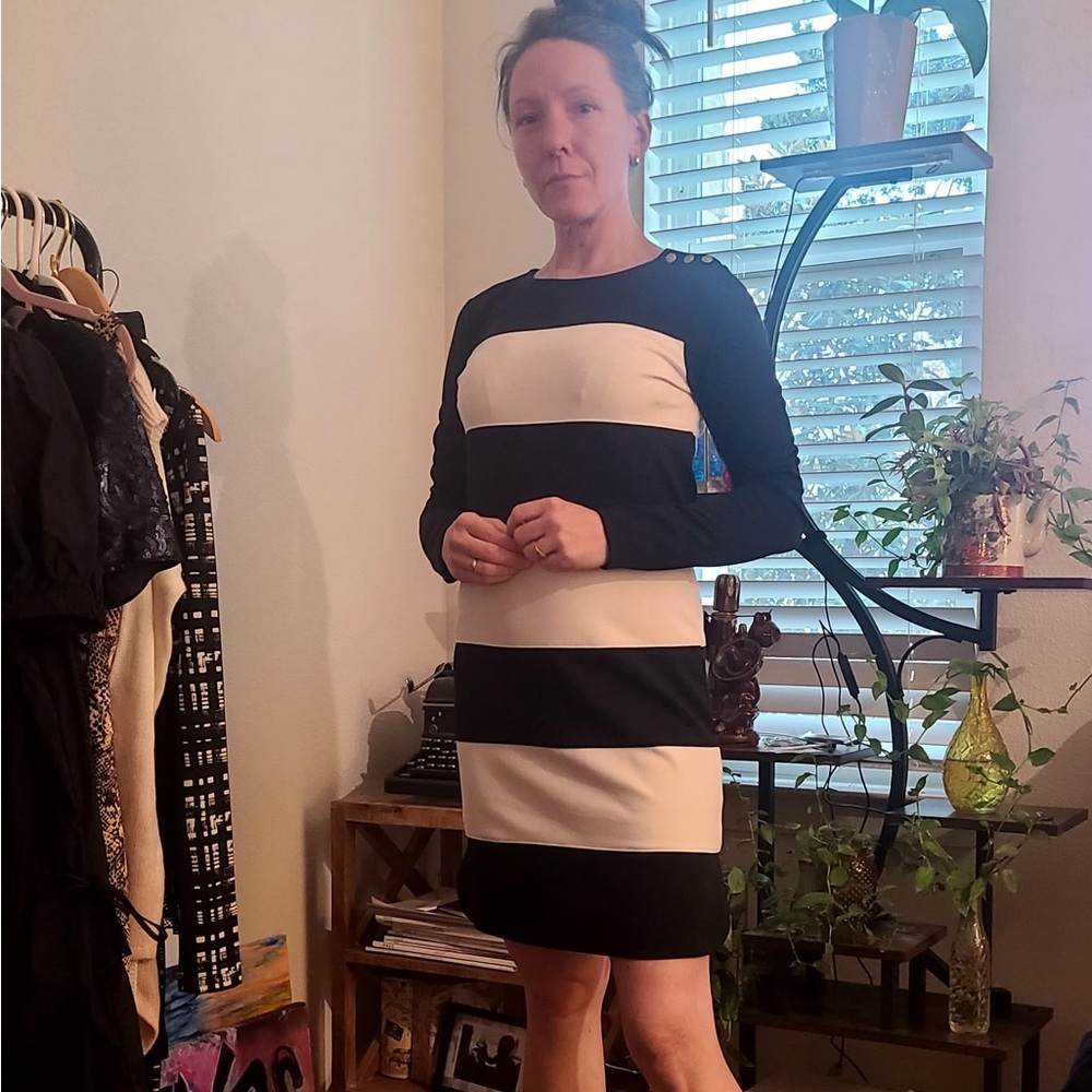 Daniel Cremieux Black and Cream Long Sleeve Dress